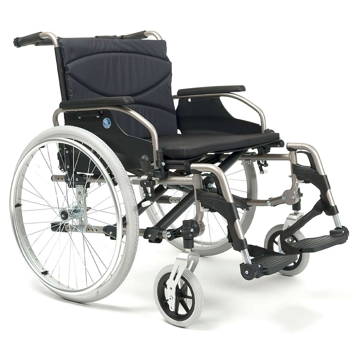 Инвалидное кресло на авито. Vermeiren v300 Comfort. Коляска Вермейрен v300. Инвалидная коляска v300. Коляска Вермейрен инвалидная.